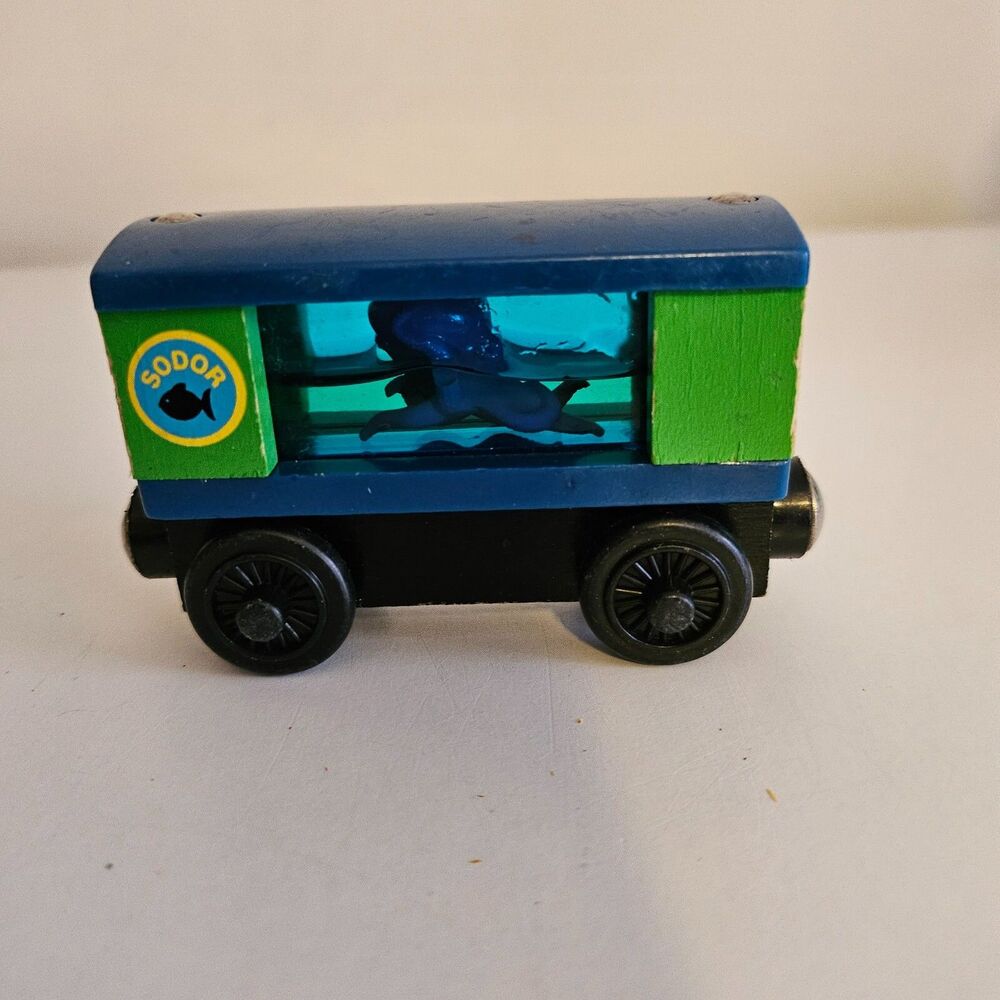 Thomas & Friends Aquarium Car Squid Wooden Railway Sodor Zoo Magnetic